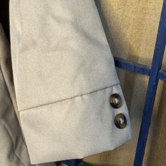 Tahari Baby Girl Trench Coat with Bow Back – Size 24M (New with Tags) - Picture 5 of 8